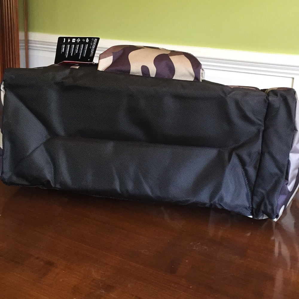 Puma camouflage Duffel Bag - Picture 7 of 8